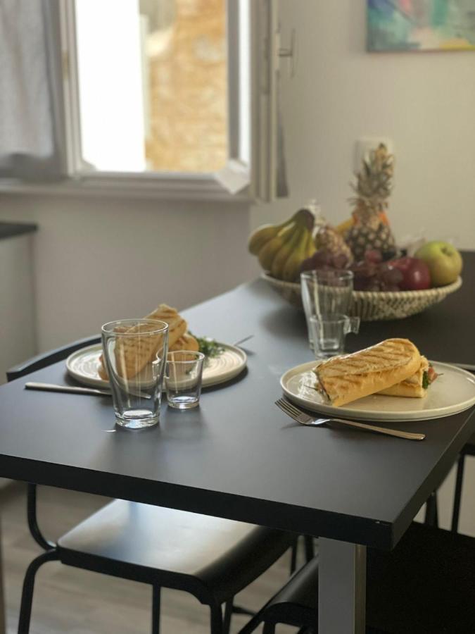 1 Apartment